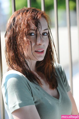 Felicia Day [ felicia-day ] - Cum watch  oliverfaze rip my fishnets so I can ride his dick
