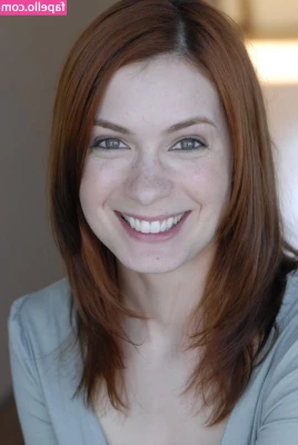 Felicia Day [ felicia-day ] - What do you guys think  Would you like to get to know me better  I