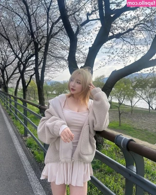 Son Ye Eun [ son-ye-eun ] - I'll be uploading a lot of photos today once I figure out why a lot