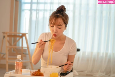 Son Ye Eun [ son-ye-eun ] - Sweet milfy nipples awaiting for your tongue baby