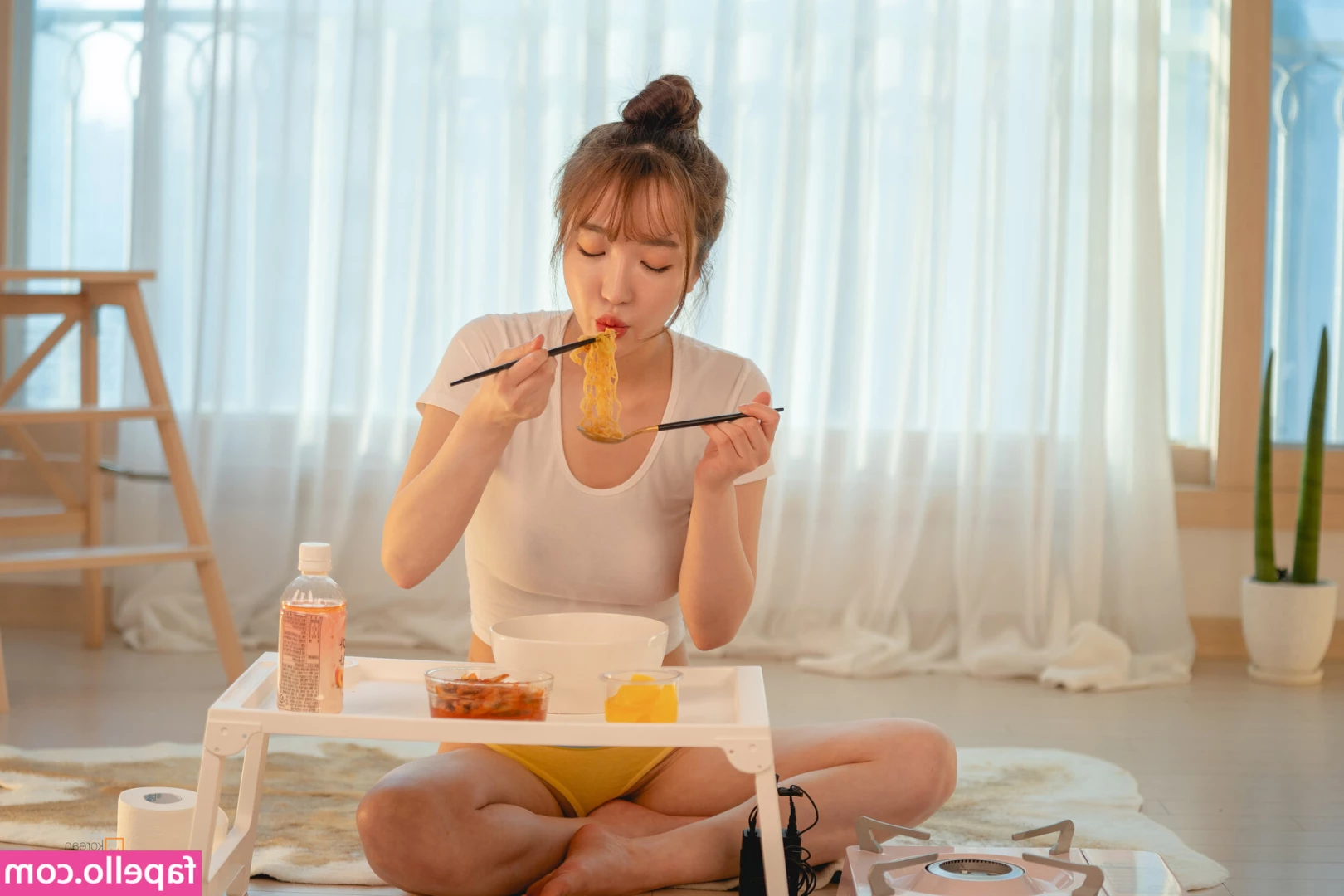Son Ye Eun [ son-ye-eun ] - BIG ASS