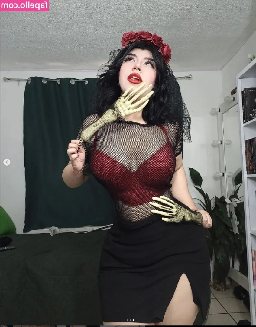 Ili_robledo [ ili-robledo ] - Your princess is waiting for you