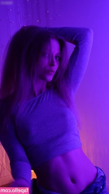 Katrine ASMR [ katrine-asmr-1 ] - Ven y dame un besito