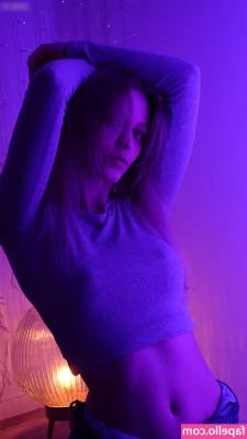Katrine ASMR [ katrine-asmr-1 ] - Hitchhiking with my friend BELLATINA :) Enjoy!!!