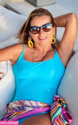 Claudia Obert [ claudia-obert ] - Your ambition 😈🤤💦