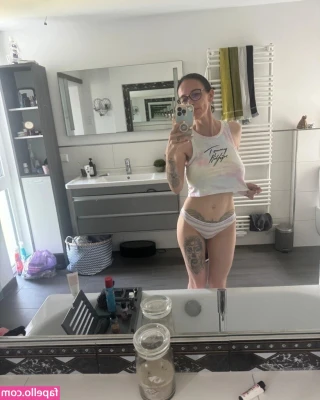 Melia84 - who s joining me in 2021    i can t wait to show you some of my new