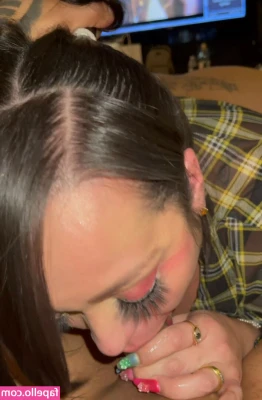 Alycia Starr [ alycia-starr-4 ] - Does this count as a workout? Tip $9 if you want the whole 11 minute