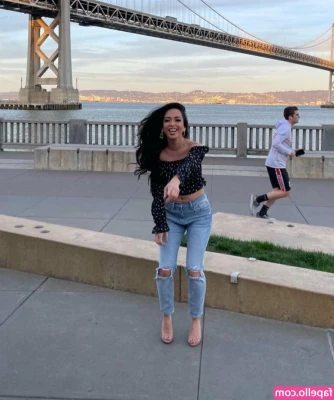 CallHerSteffy - Good morning Monday   What Wild sexy adventures will I get up to