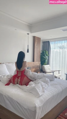 QiaoniuTT - Some bitch ass hoe got my snap shut down but I have another to add me