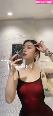 QiaoniuTT - Good morning time for pussy yoga and ebony toes  You want to dive in