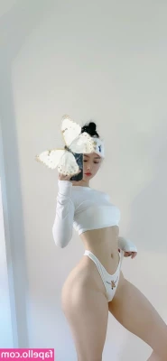 QiaoniuTT - Anybody in St Louis That Would lik to do Content hit my DM s