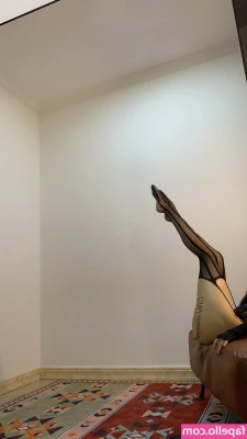 QiaoniuTT - feeling myself 🤤