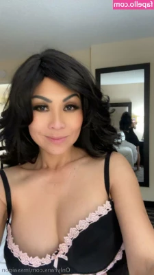 mssaigon - My fat ass loves to be tapped   Take a look  baby    https onlyfans
