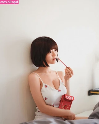 kotochan_myfans [ kotochan-myfans ] - pink and white always looks so cute