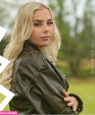 Jana Klein [ jana-klein ] - En skön kvällsdusch     Tip för hela bilden  eller flera