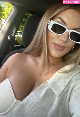 Laura Augustin [ laura-augustin ] - 𝗧𝗵𝗶𝗻𝗴𝘀 𝗴𝗲𝘁 𝗠𝗘𝗦𝗦𝗬 𝗮𝘁