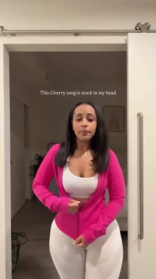 Meskyk - OMG!! anal dildo riding.