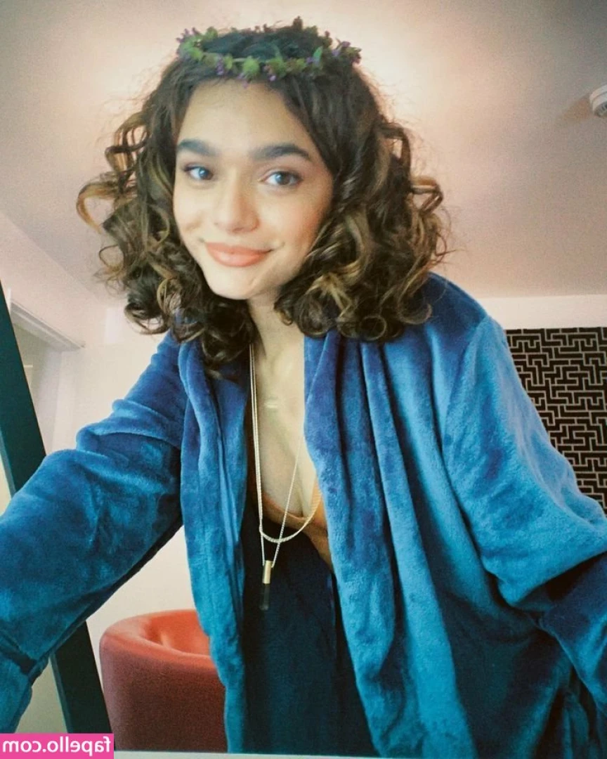 Paulina Chávez [ paulina-chvez ] - I love some morning rituals... I start my day with meditation, then