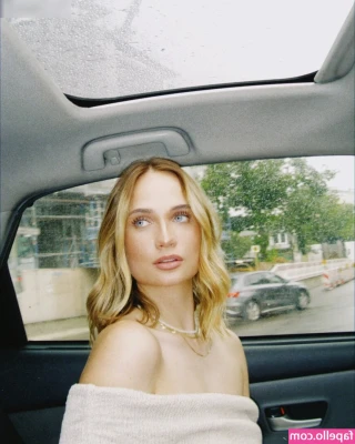 Emily Marie Neumann [ emily-marie-neumann ] - How are you today ? 😽