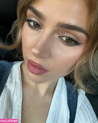 Jessy Hartel [ jessy-hartel ] - They’re perfect