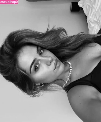 Jessy Hartel [ jessy-hartel ] - You didn't see this episode of T3en Titans 😈 Esse episódio de