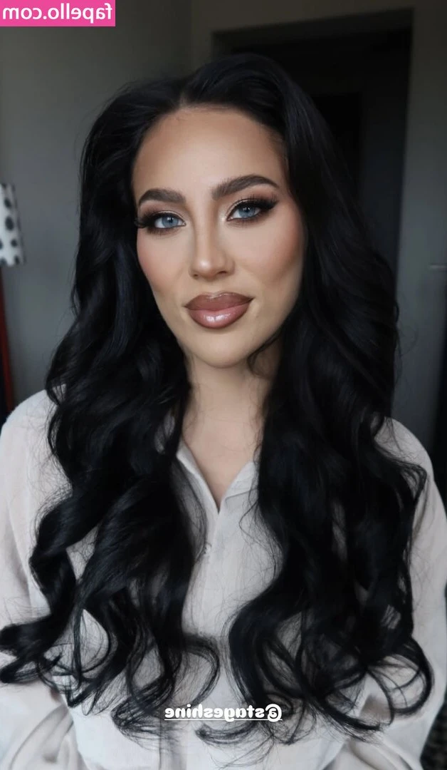 Jessica Hnatyk [ jessica-hnatyk ] - Sorry for the delay in posts, I was waiting for WEEKS for my new bull