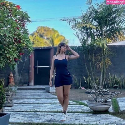 Bea Souza [ bea-souza ] - Screen shots from a video   I loved watching myself get fucked by me