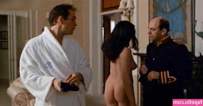 Andie MacDowell [ andie-macdowell ] - Wanna see more of this sexy body, baby! 💋🔥