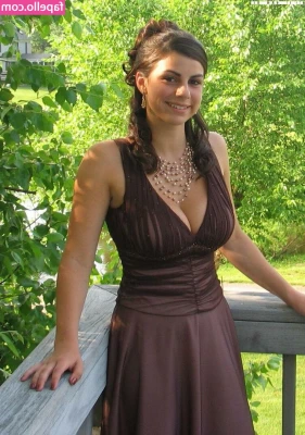 Amanda Wenk [ amanda-wenk ] - Hanky Panky, nothing like a good spanky!
