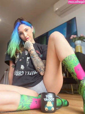 akiramaisuicide - Love this whole sexy outfit