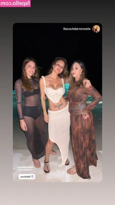 Deborah De Luca [ deborah-de-luca ] - I started my cycle so i have crampies 🥺🥺