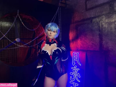 AGflower Cosplay [ agflower-cosplay ] - I heard ur favorite fruit is melon... are melons? 🤭😆