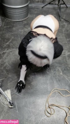 AGflower Cosplay [ agflower-cosplay ] - thank god these blinds are shut  they open RIGHT onto my street