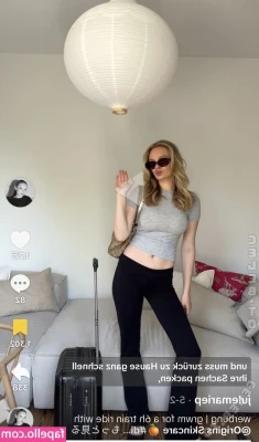 Julemariep - Plugged in