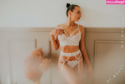 Liz Snowfoot [ liz-snowfoot-1 ] - Tip $10 for the full video🤤