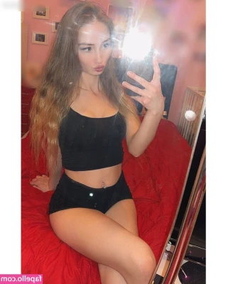Nicki Anna [ nicki-anna ] - Can i bet your play pet 🥹🐈‍⬛