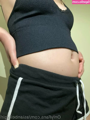 asianbellygirl - Yoga booty.