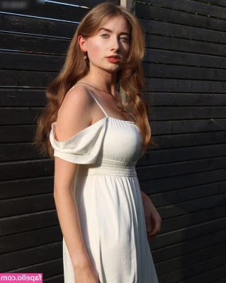 Empresslaurasophie - What are you going to do with me today?😋