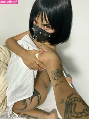 x0x0babe - Would you fuck me fast or slow?!!