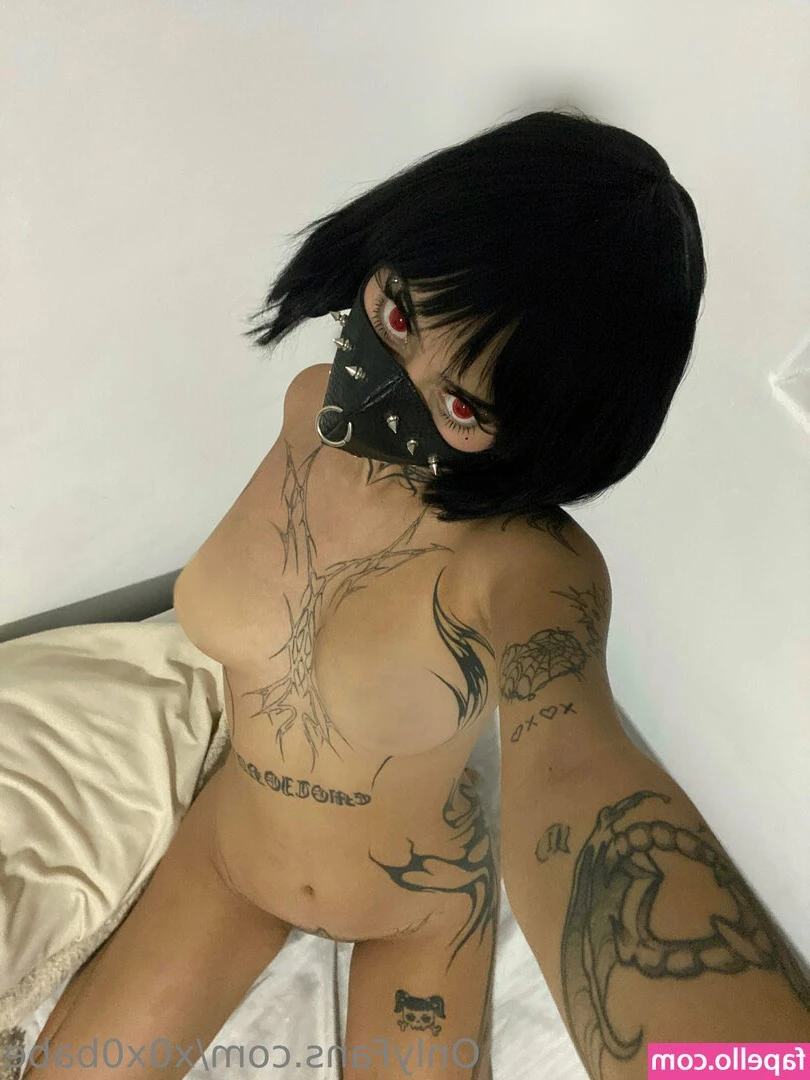 x0x0babe - Having a hot bath while I fuck my self to my own fan page 😊 so