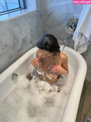 Camila Kent [ camila-kent-6 ] - Don't forget I do custom videos and custom voice messages! How dirty