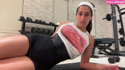 Camila Kent [ camila-kent-6 ] - Happy Foxy Friday  What do you have planned for the weekend