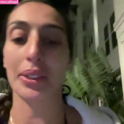 Camila Kent [ camila-kent-6 ] - I’m thinking one day I will show my face. When I don’t know I’m