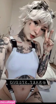 Aline Fox [ aline-fox ] - After @harlotquinn and I fucked, I wanted seconds immediately