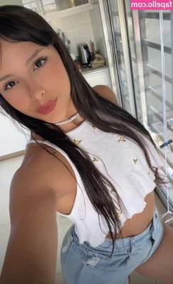 Isabella_mello - post shower show off hehe