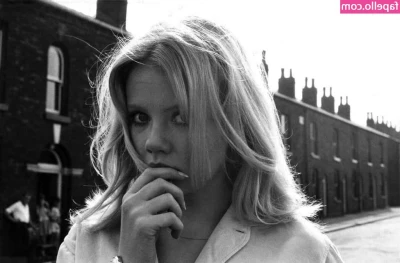 Hayley Mills [ hayley-mills ] - A disfrutar del finde a tope 💪😎😉