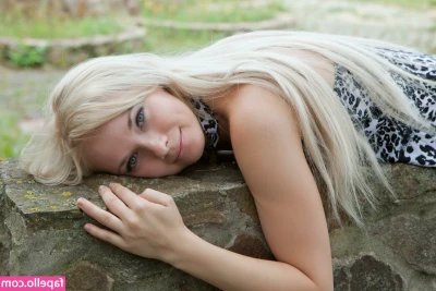 Rylskyart - SEXY SATURDAY Let’s have a little daytime fun babe!