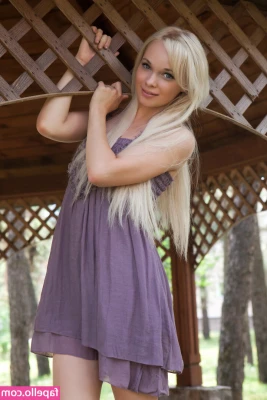 Rylskyart - I really wanna fuck in the woods 🤔