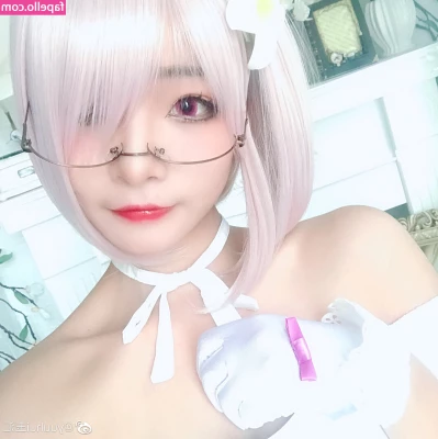 Yuuhuia - Do you wanna be my candy