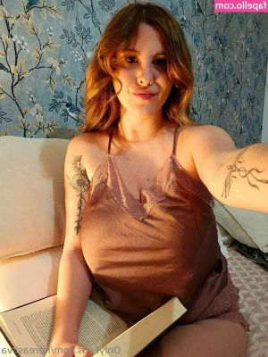 Nerea Silva [ nerea-silva ] - Hot Latina with big tits       mora_sweet15  mora_sweet15     Free